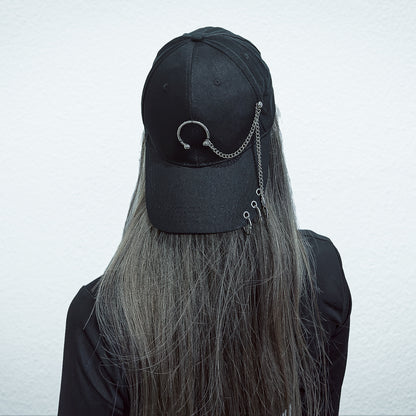 Black Chain Cap